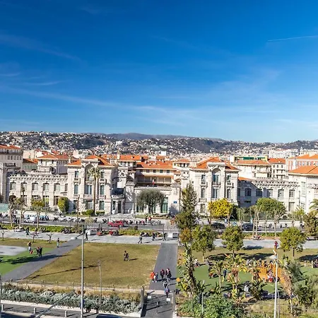 Gorgeous 1 Bdr With Gardens View In The Old Town Appartement Nice