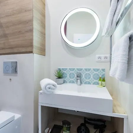 Lejlighed Gorgeous 1 Bdr With Gardens View In The Old Town *